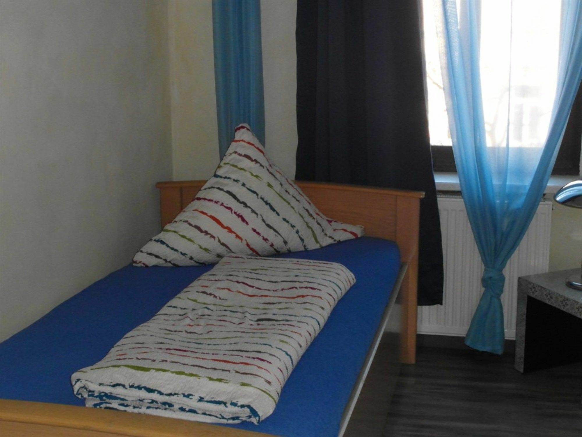 Homeplanet Hostel Leipzig Extérieur photo
